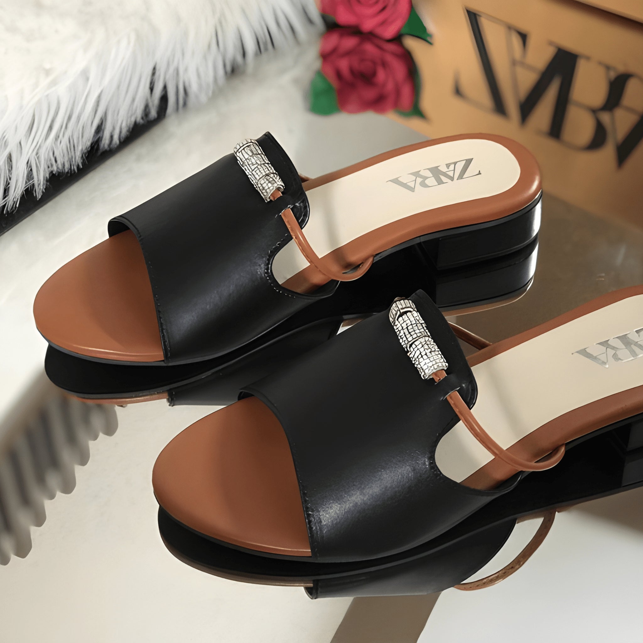 Chic Mini Heel with Grip Sole - Black