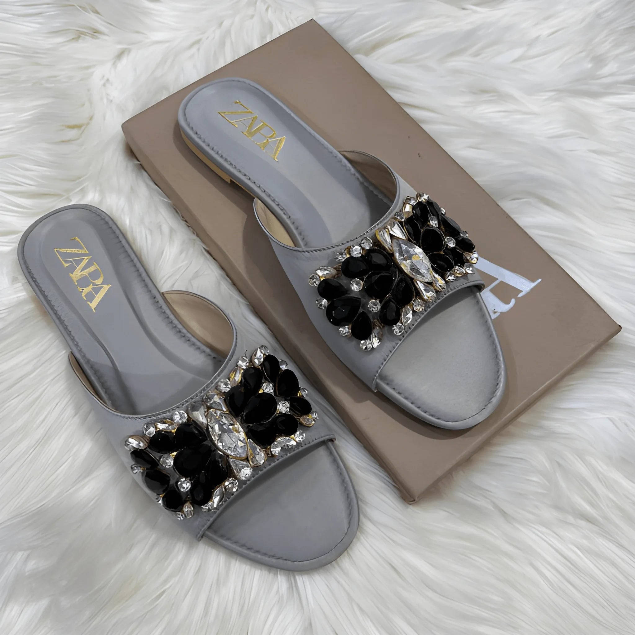Classic Glossy Buckle Flat - Blue