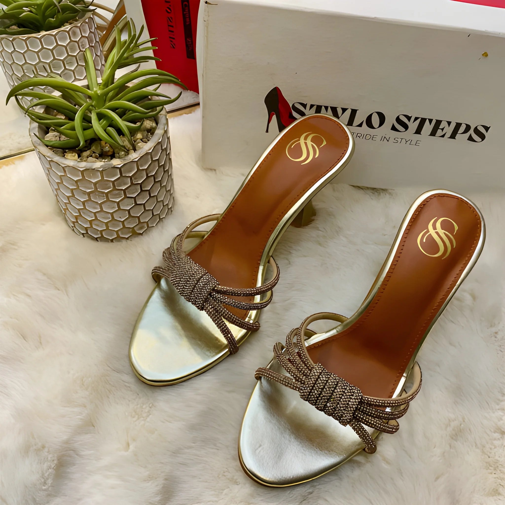 Dream Touch Heel - Gold