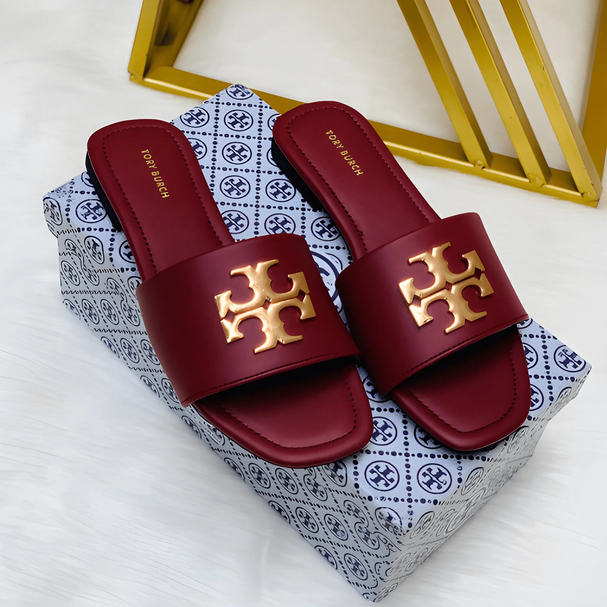Elegant Everyday Flat Slipper - Maroon