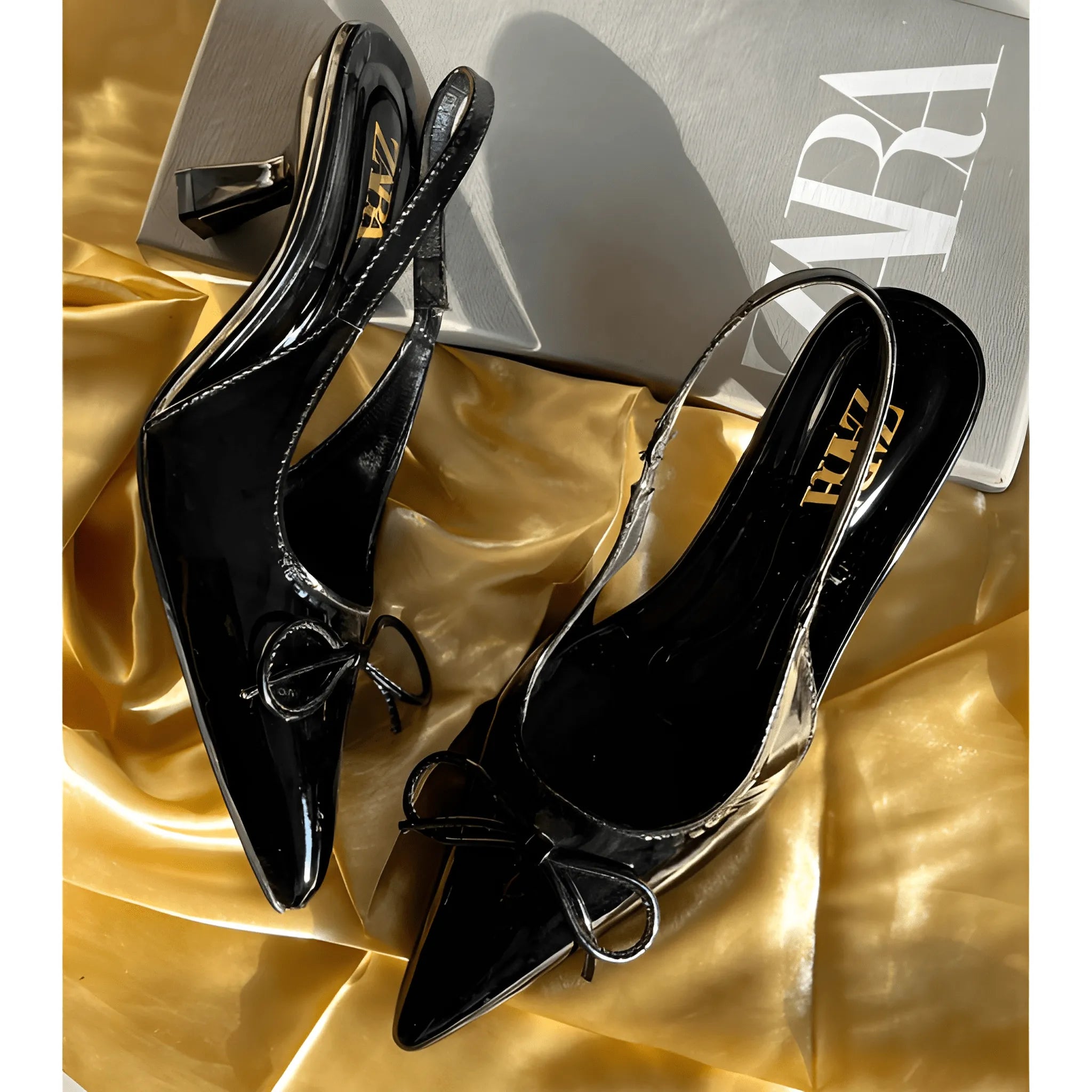 Elegant Patent Bow Heel - Black