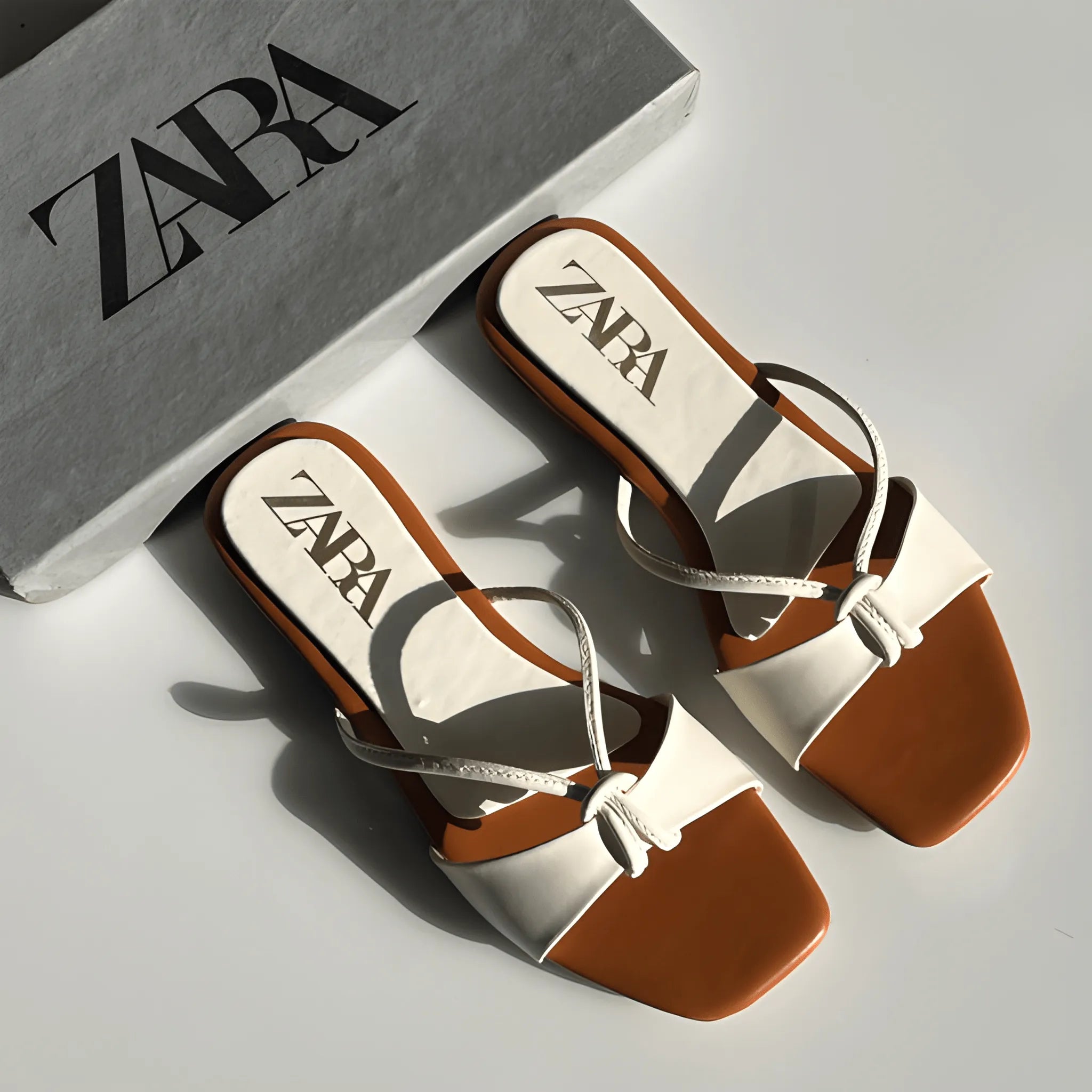 Fashion Flat Slipper - White