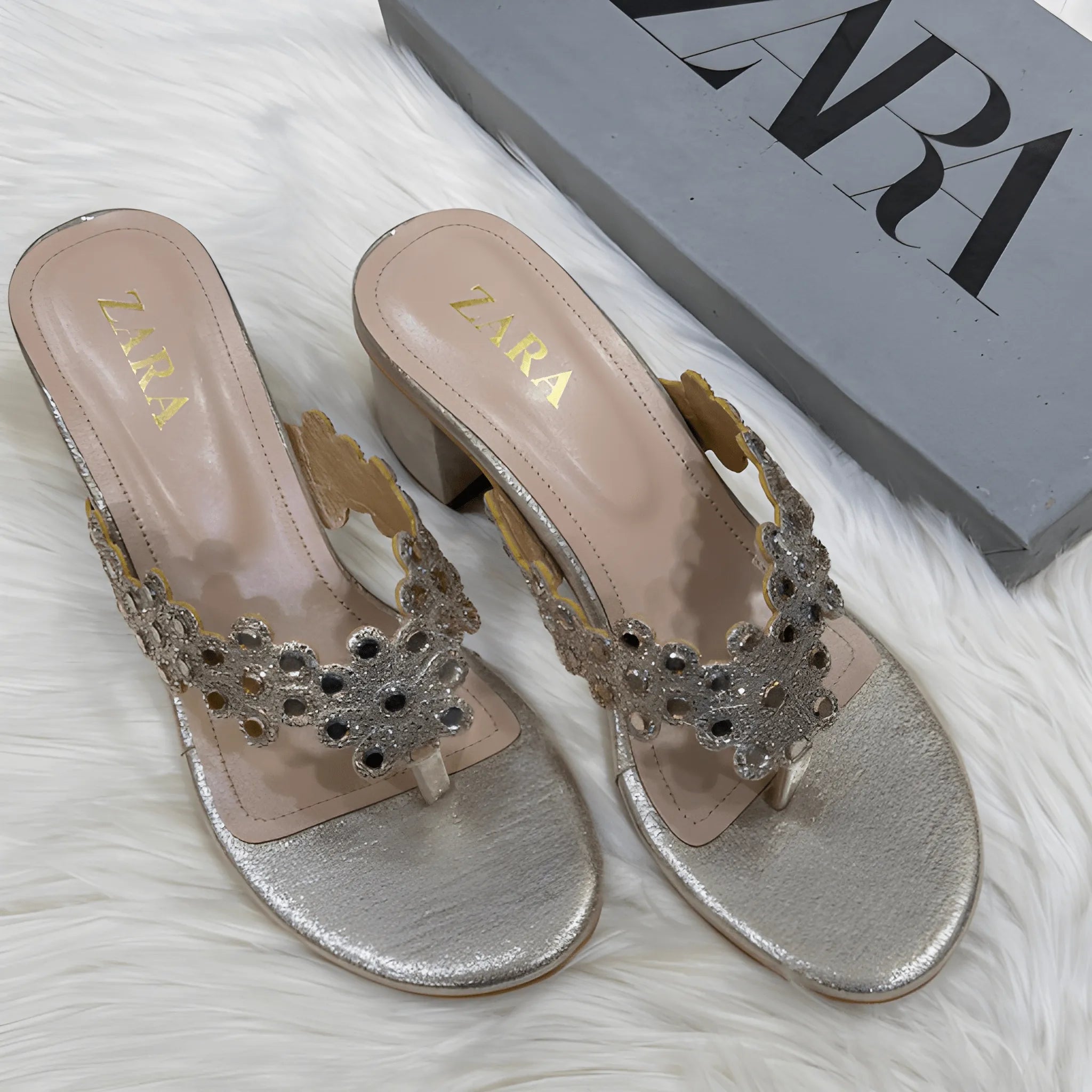 Interlocking Strap Block Heel - Fawn