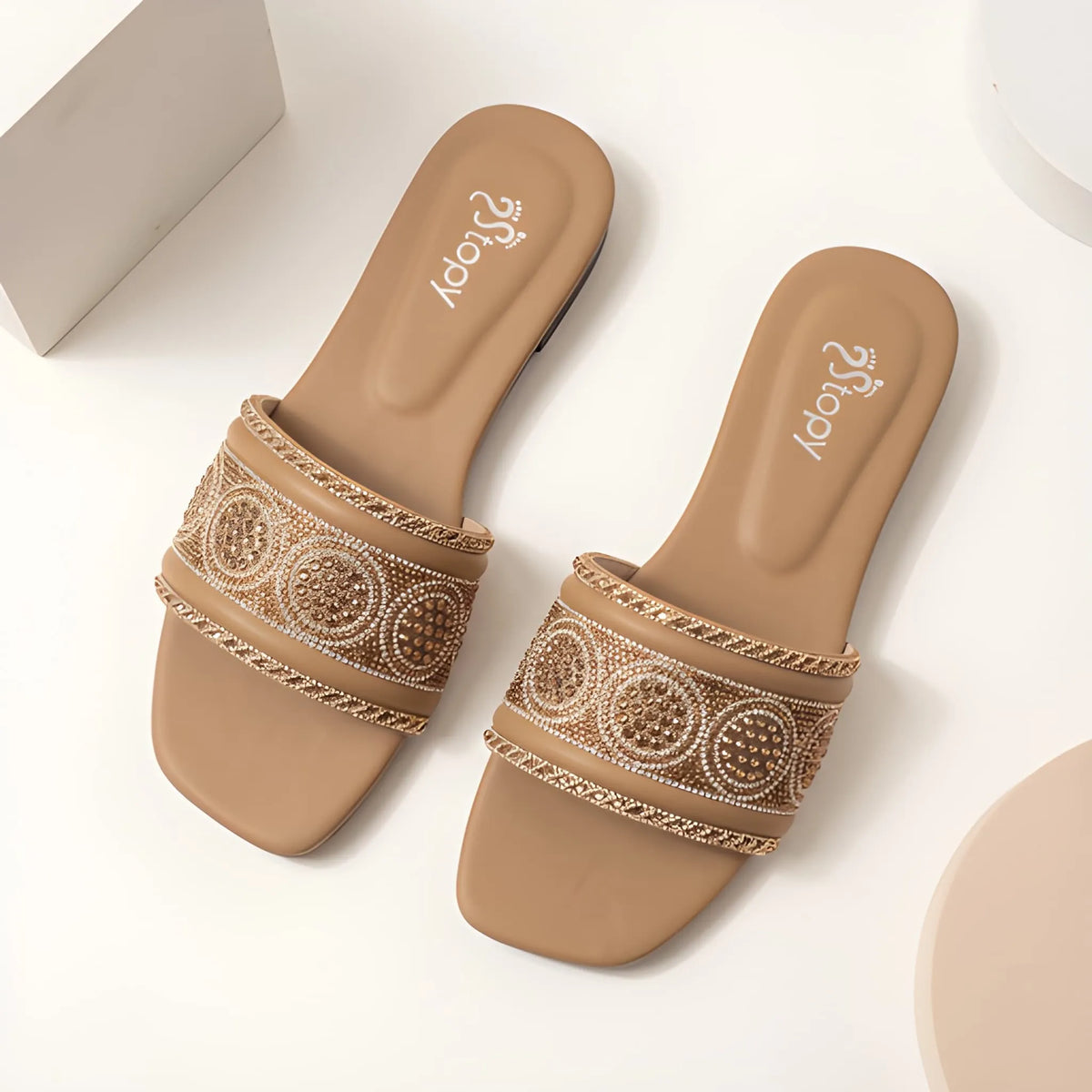 Intricate Luxe Flat