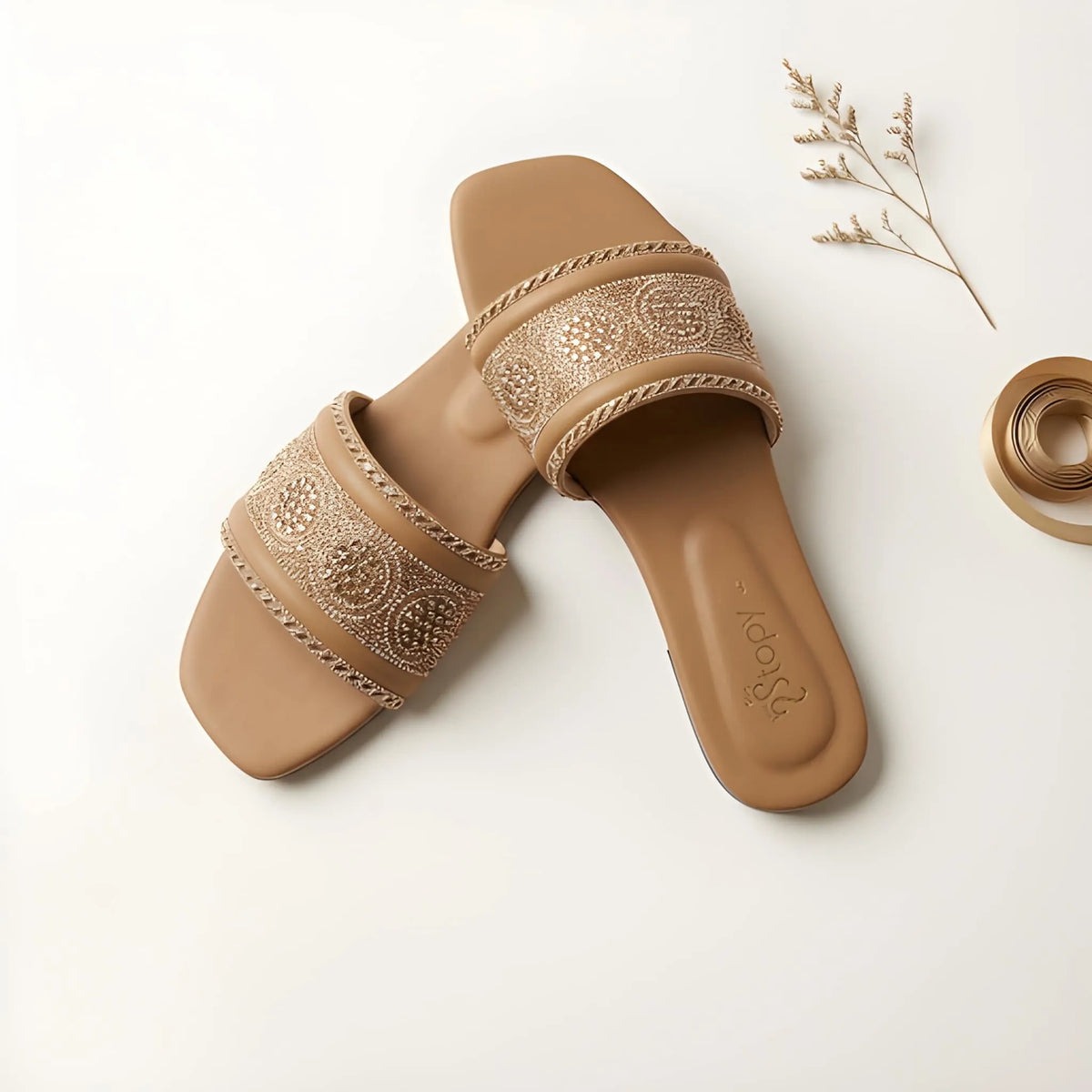 Intricate Luxe Flat