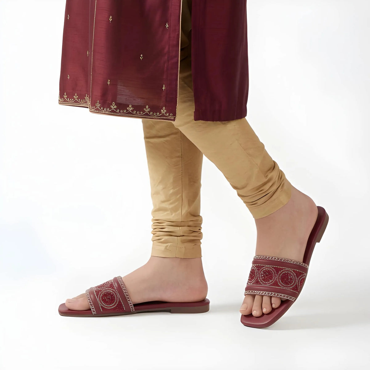 Intricate Luxe Flat