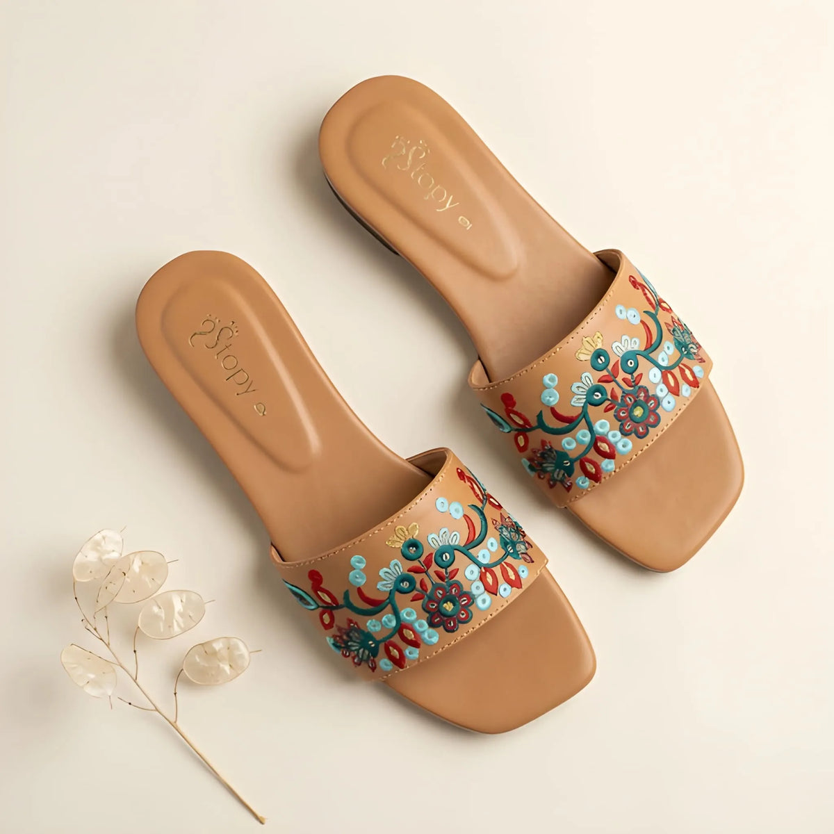 Luxe Bloom Embroidery Slipper