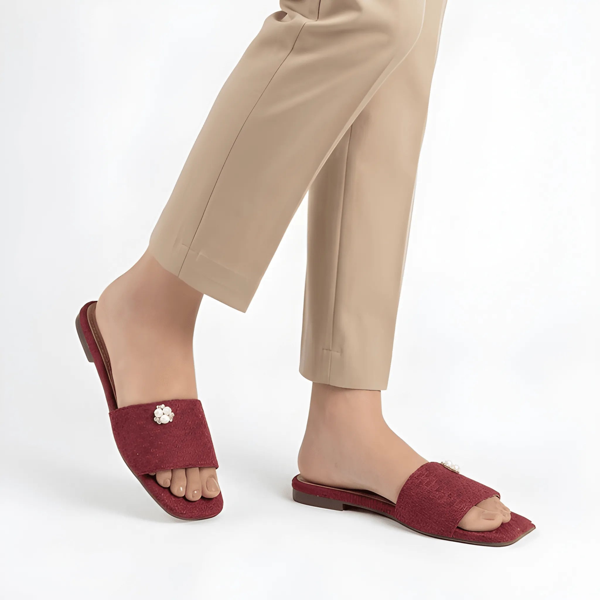 Maroon Beaded Floral Slipper