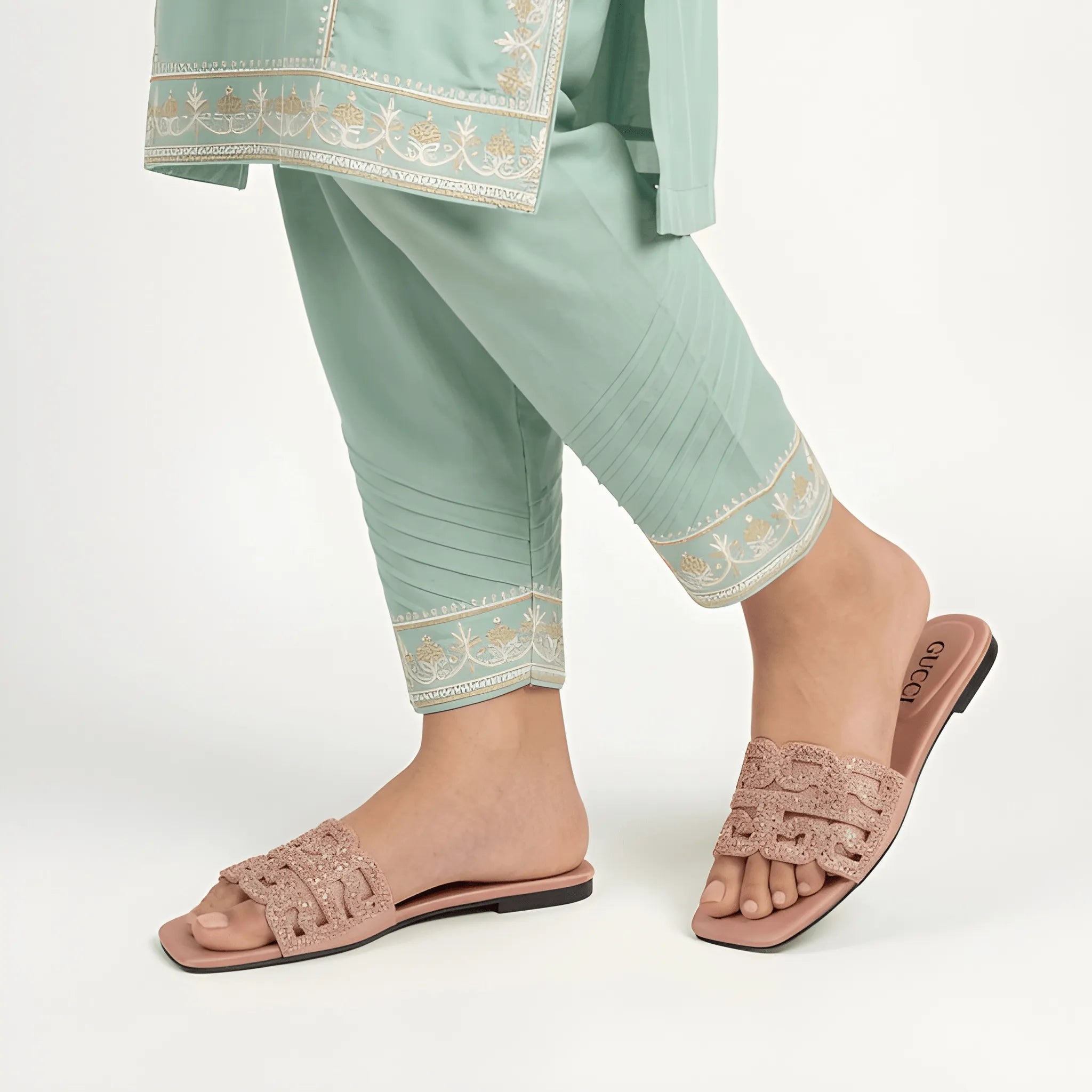 Minimal Luxe Slipper - Fawn