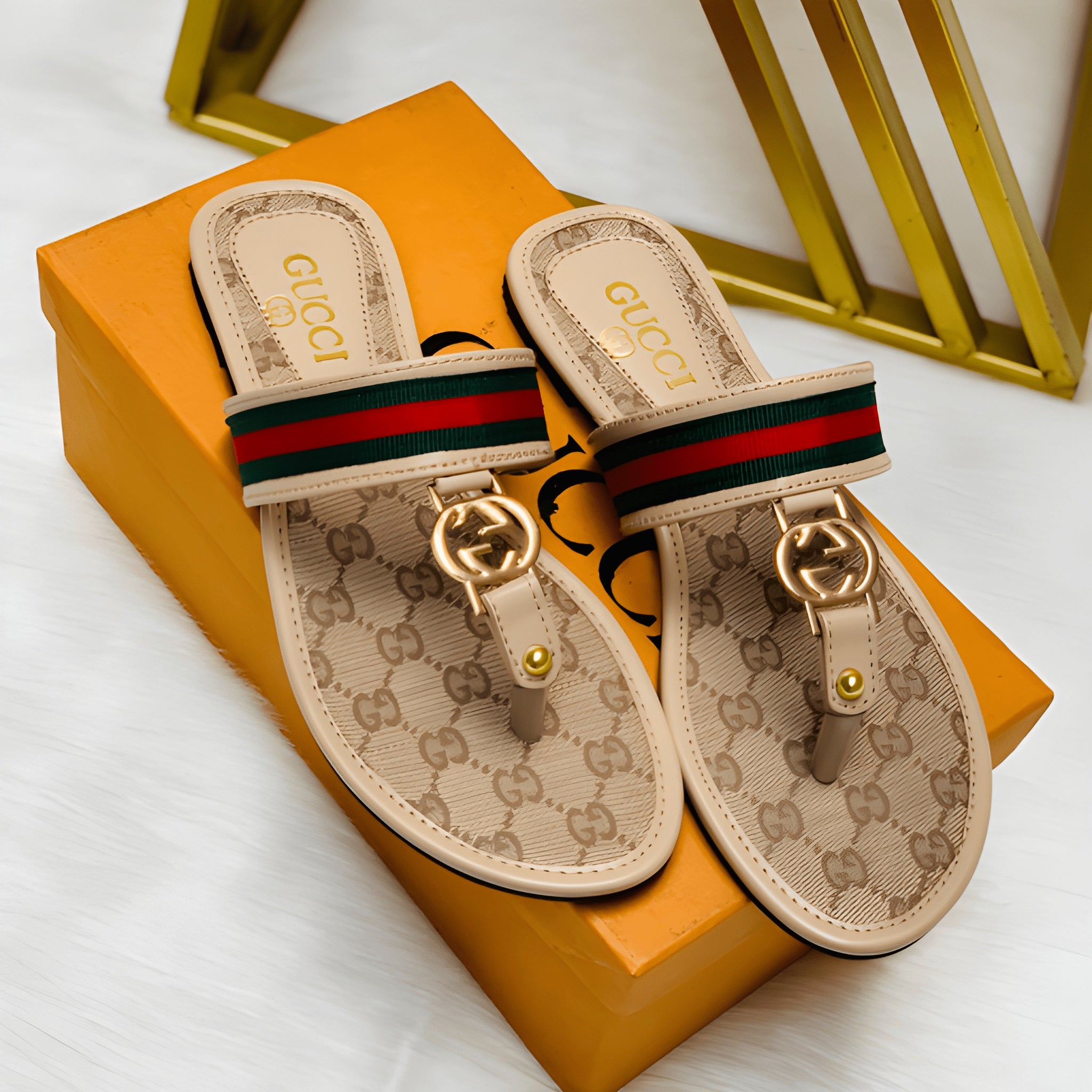Minimal Moc Slipper