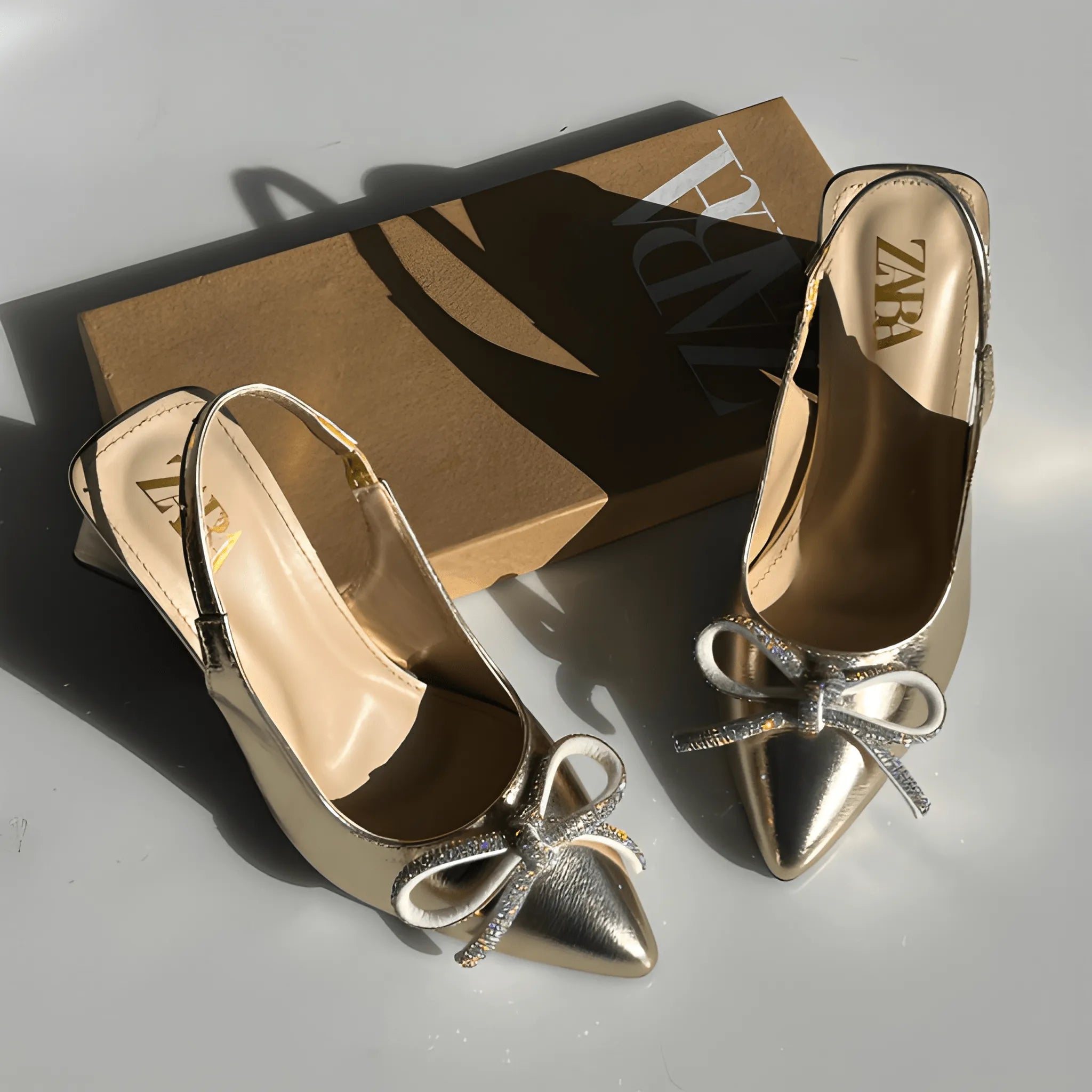 Minimalist Corded Heel - Gold