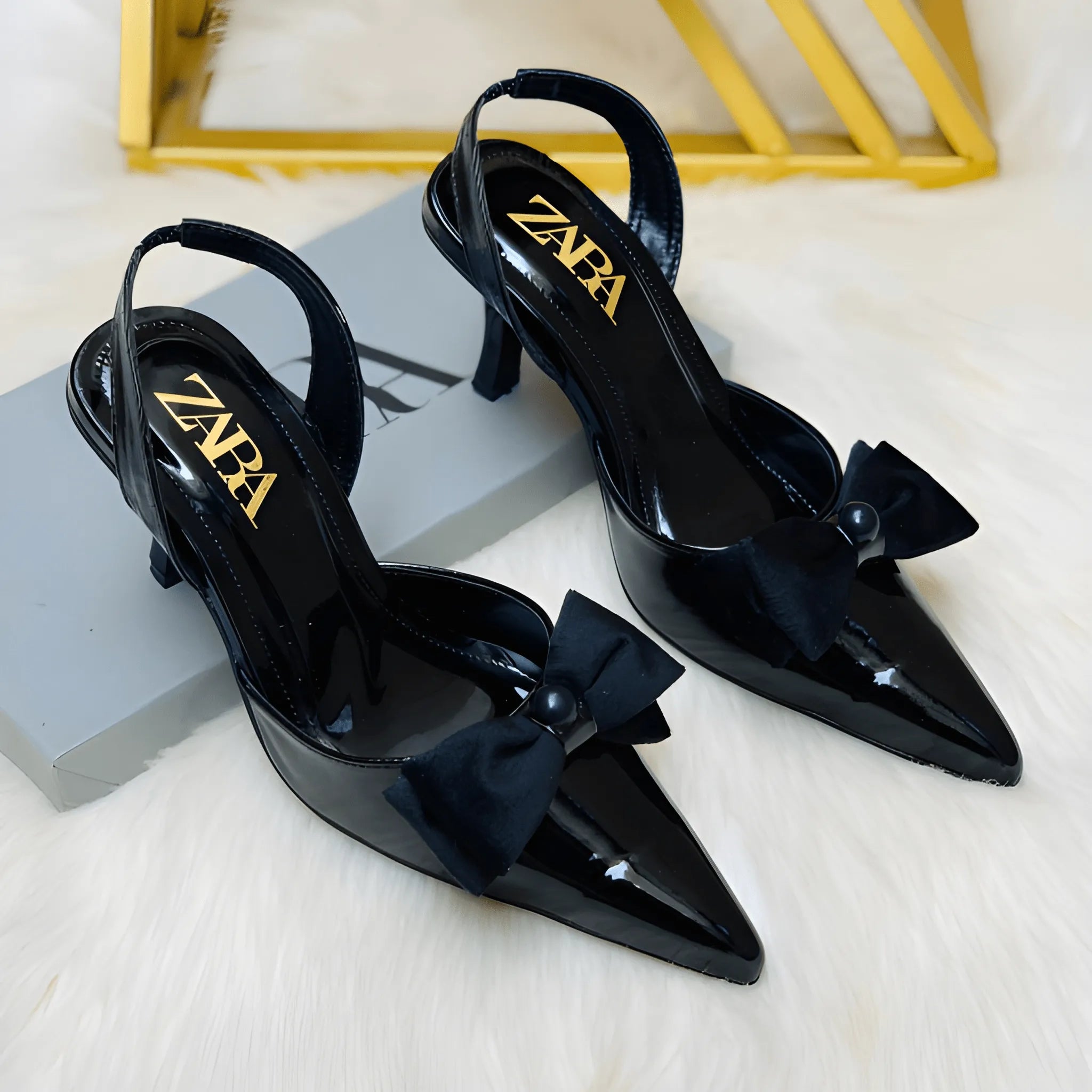 Pearl Tie Pointed Heel - Black