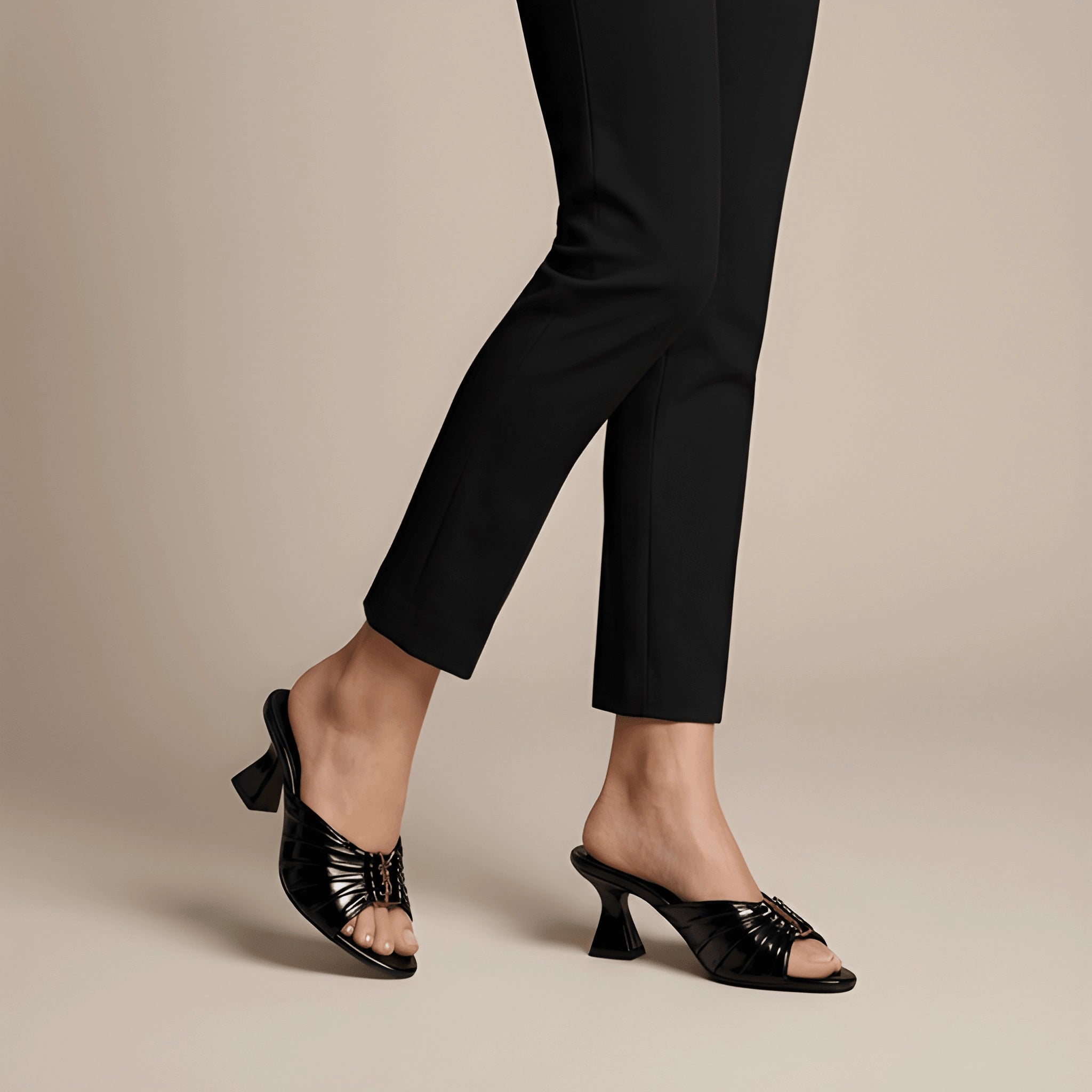 Pure Glam Step Heel - Black
