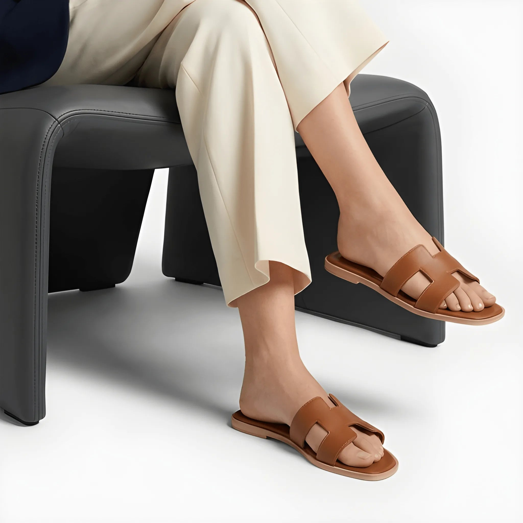 Royal Touch Flat - Brown