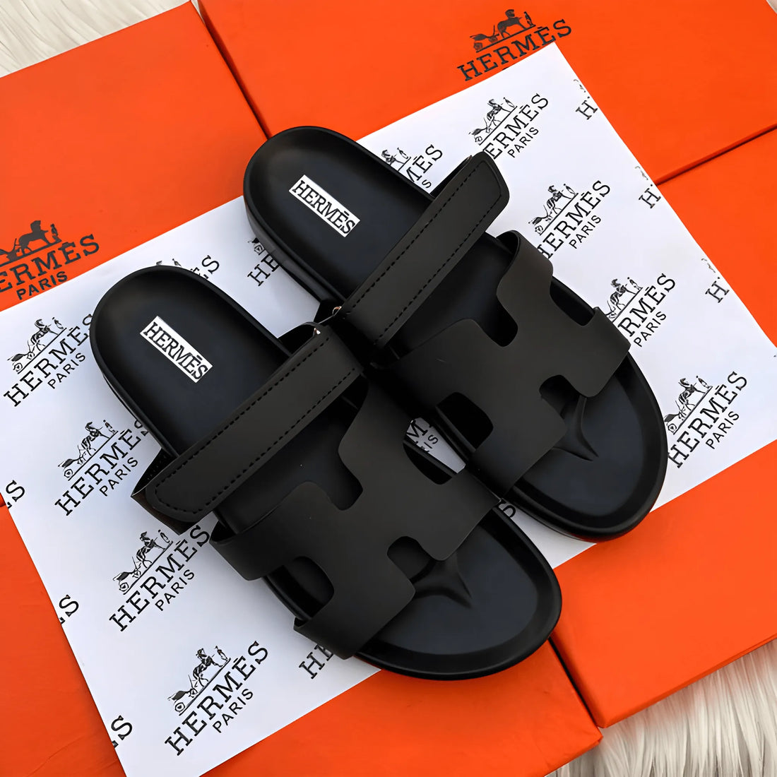 Sculpted Anatomical Sandal - Black