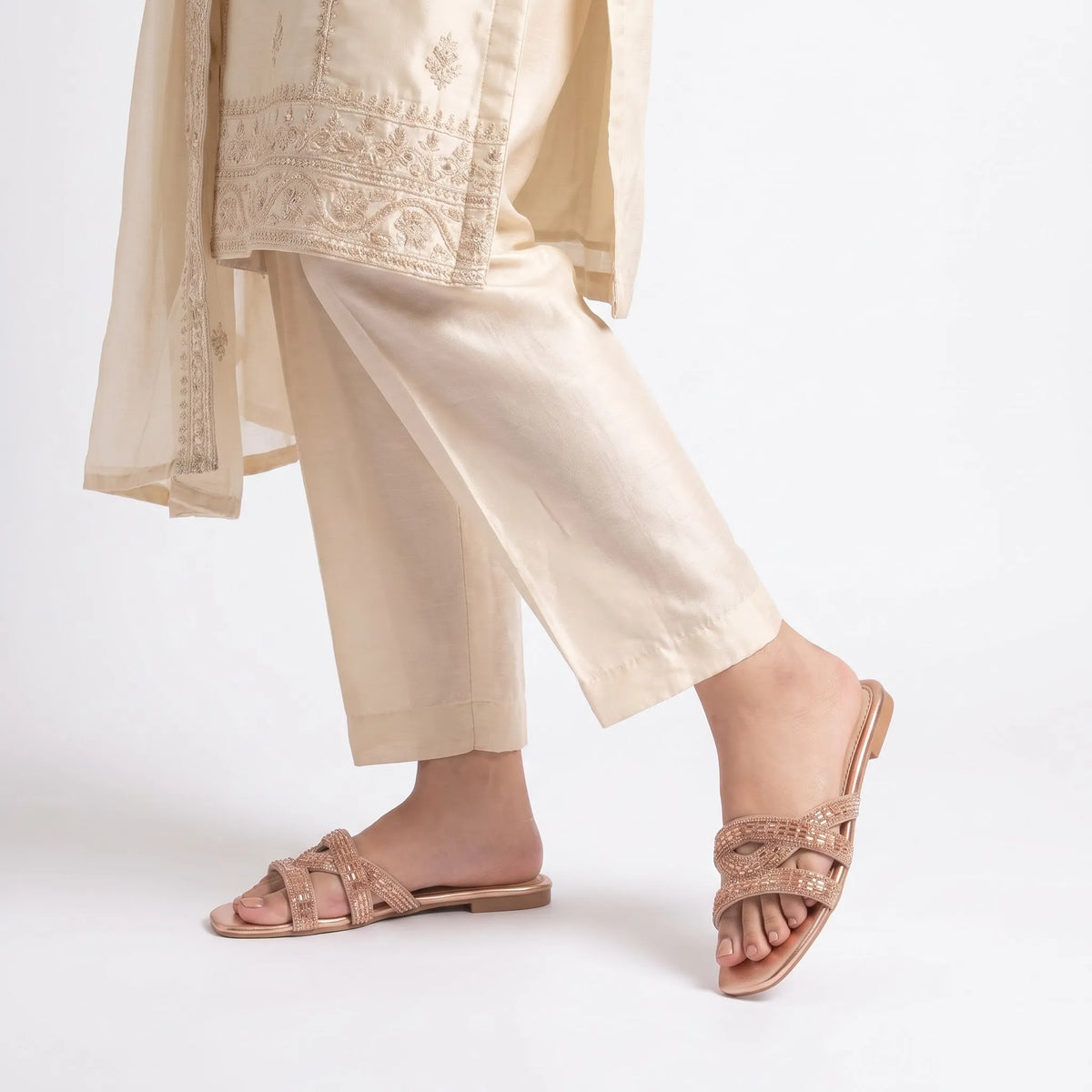 Shimmer Luxe Slide – Peach