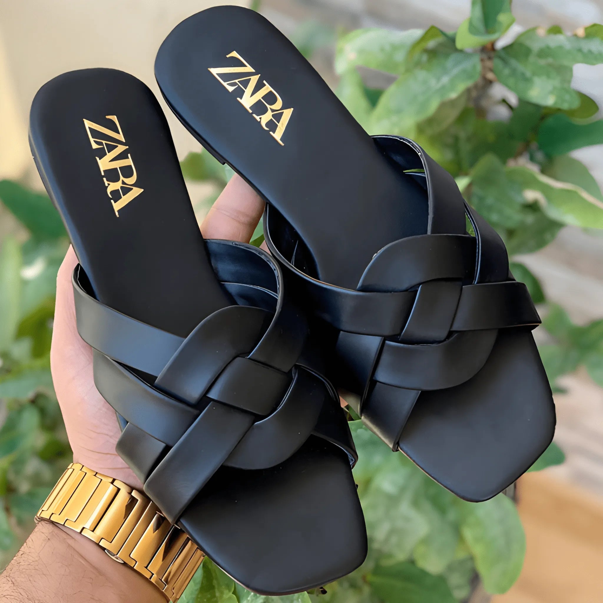 Simple Strappy Style - Black