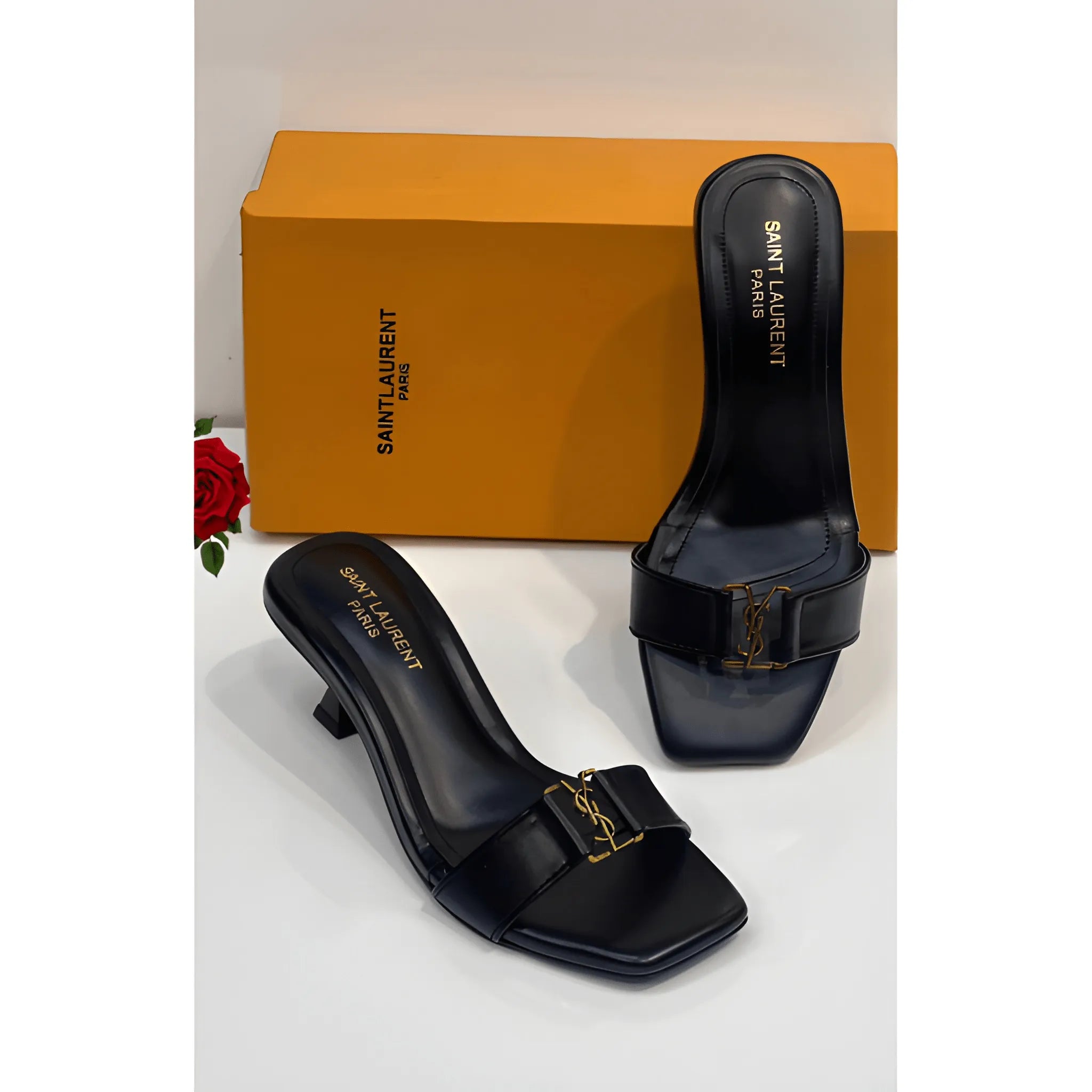 Slim Point Kitten Heel - Black