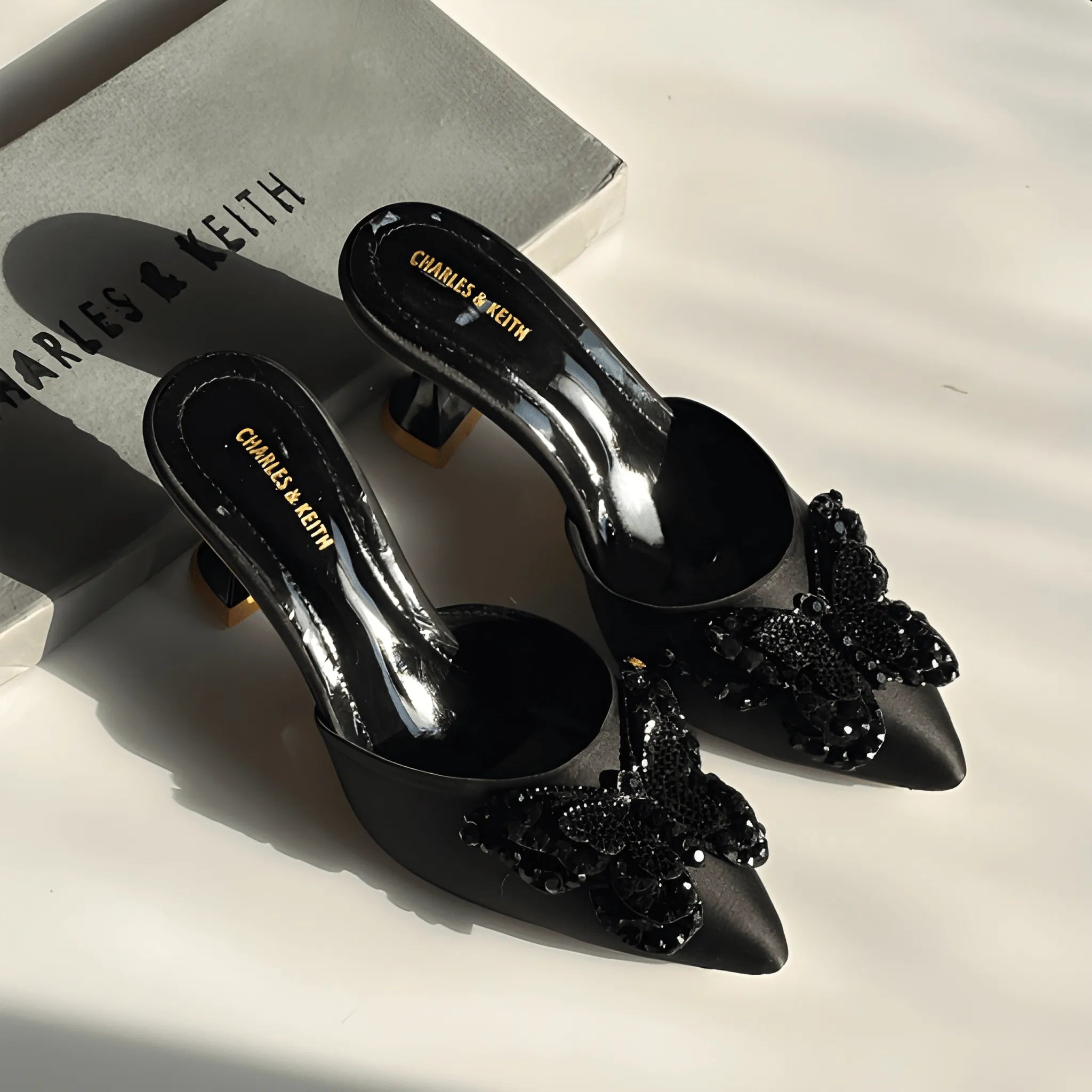 The Uptown Slingback Heel - Black