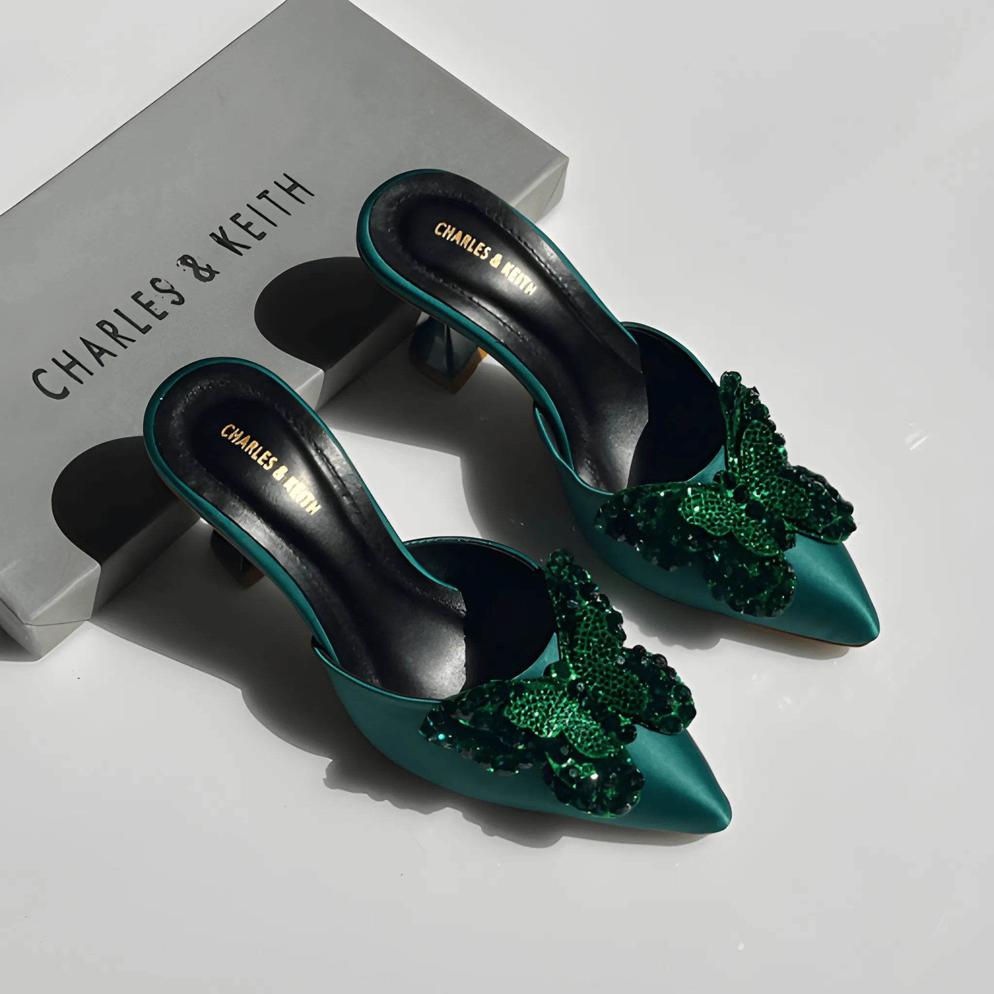 The Uptown Slingback Heel - Green