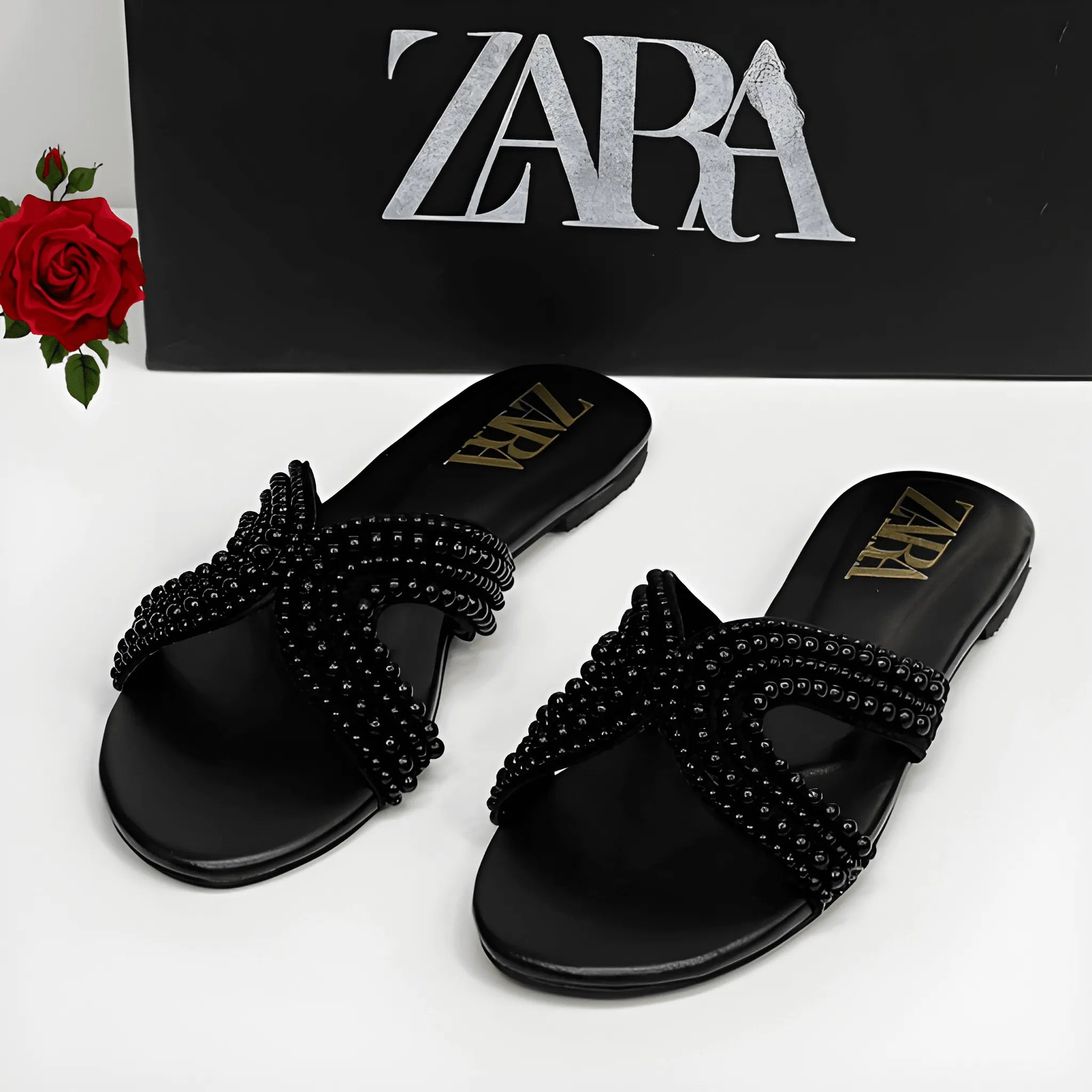 Trendy Pearl Flat Slipper - Black