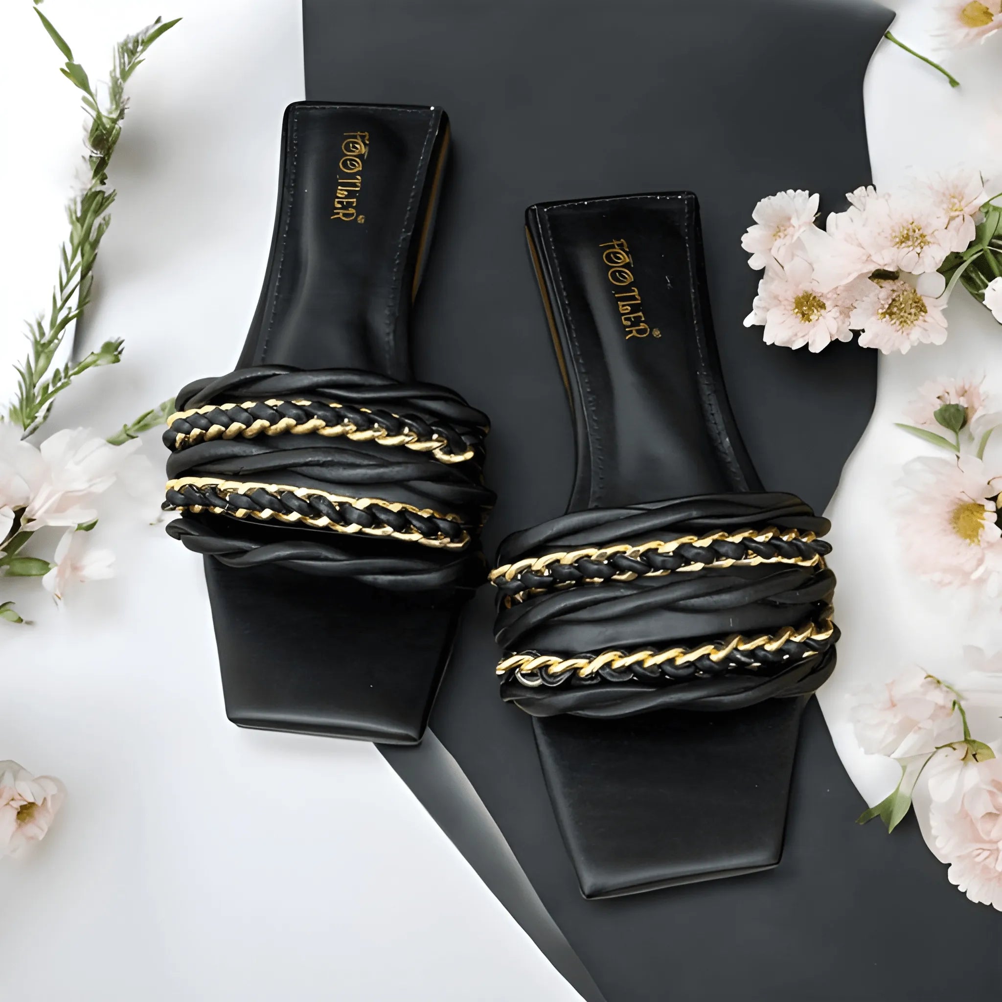 Urban Chic Flat - Black