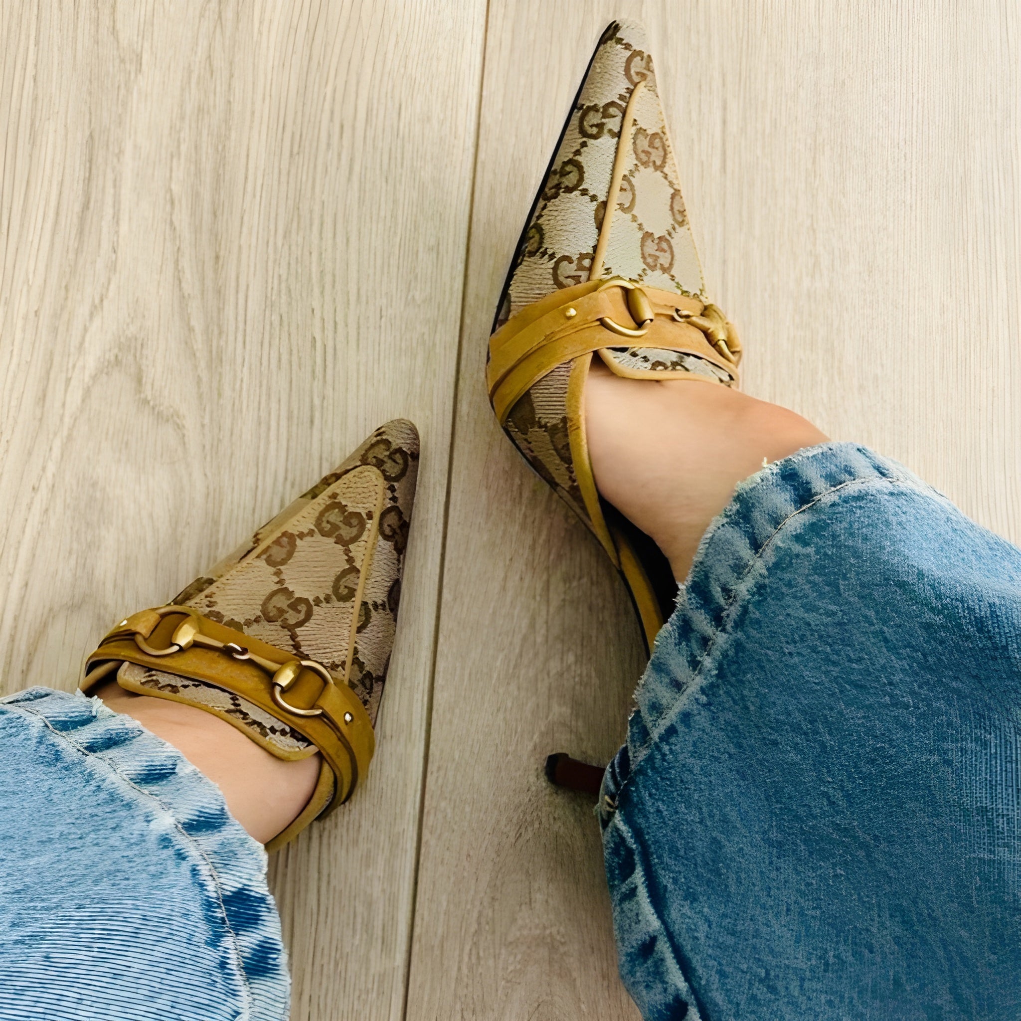 Vintage Horsebit Pointed Heel