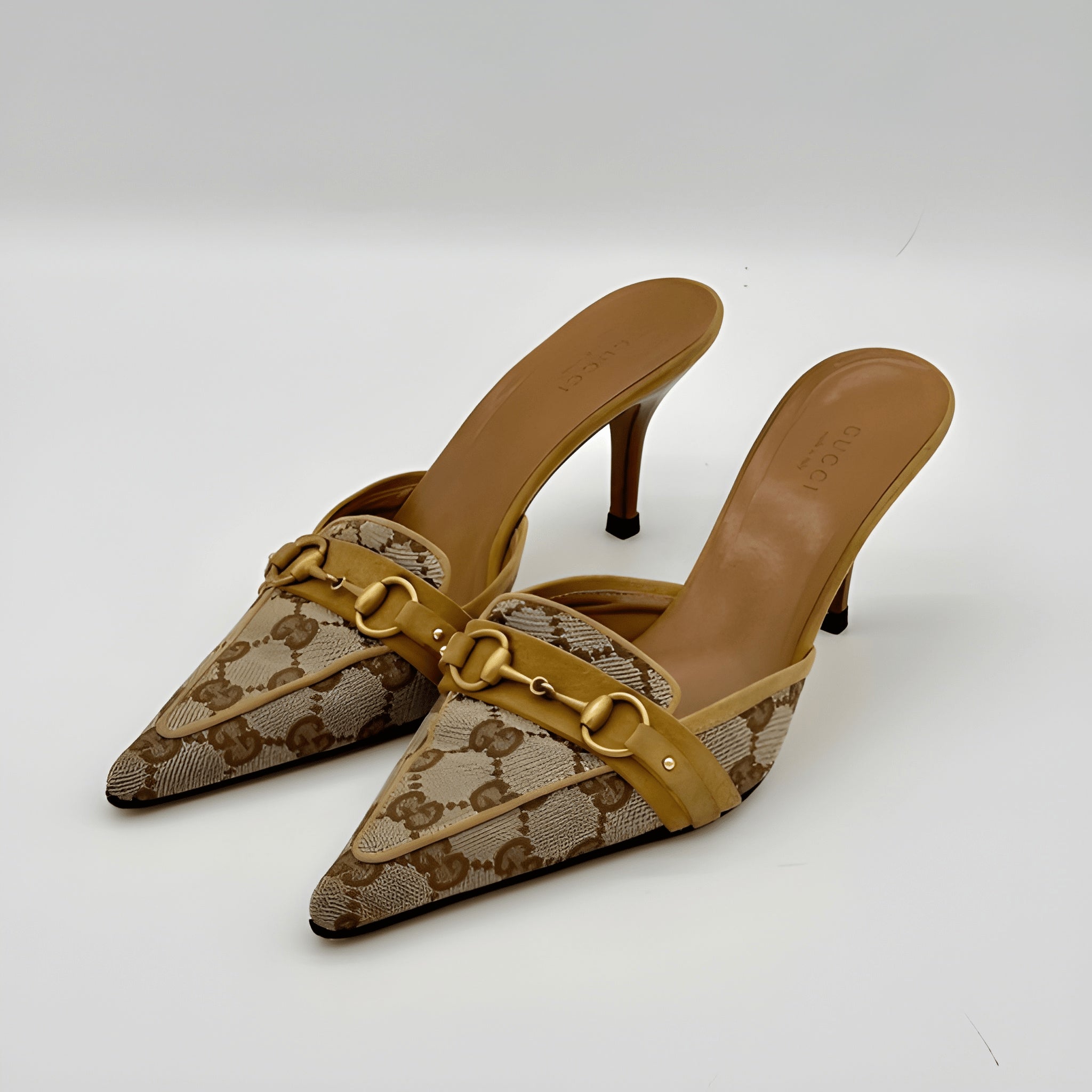 Vintage Horsebit Pointed Heel